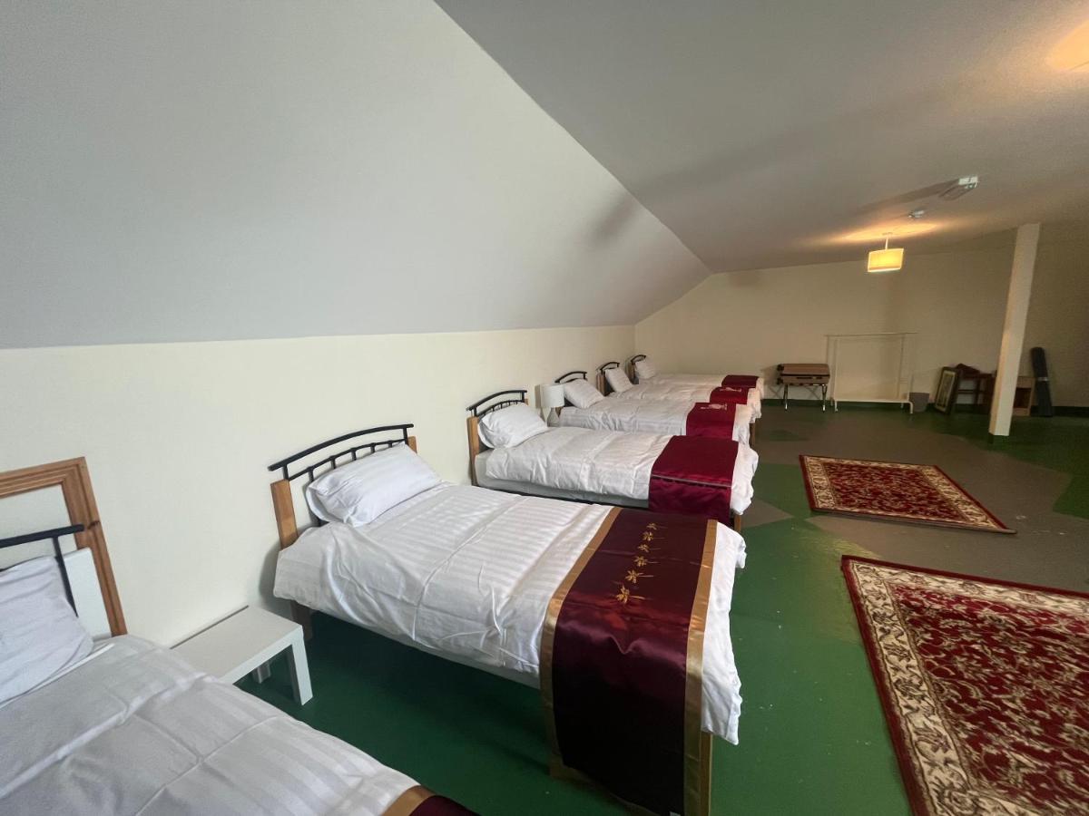 Elegant Rooms And Suites In Knock Knock  Kültér fotó
